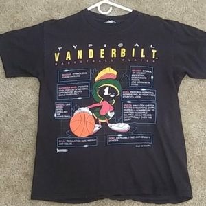 VINTAGE Looney Tunes Marvin the Martian Tshirt